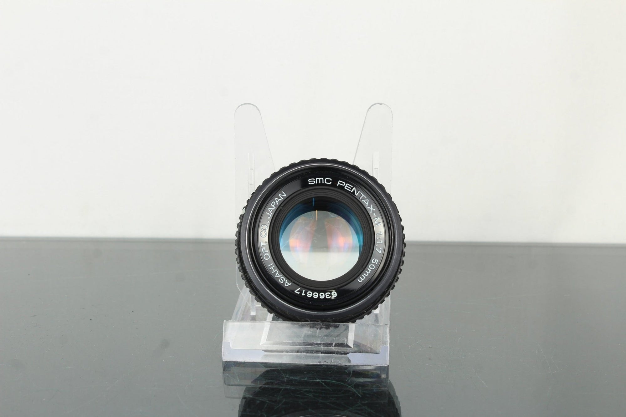 Pentax SMC - M 50mm f/1.7 - Dutch|Thrift