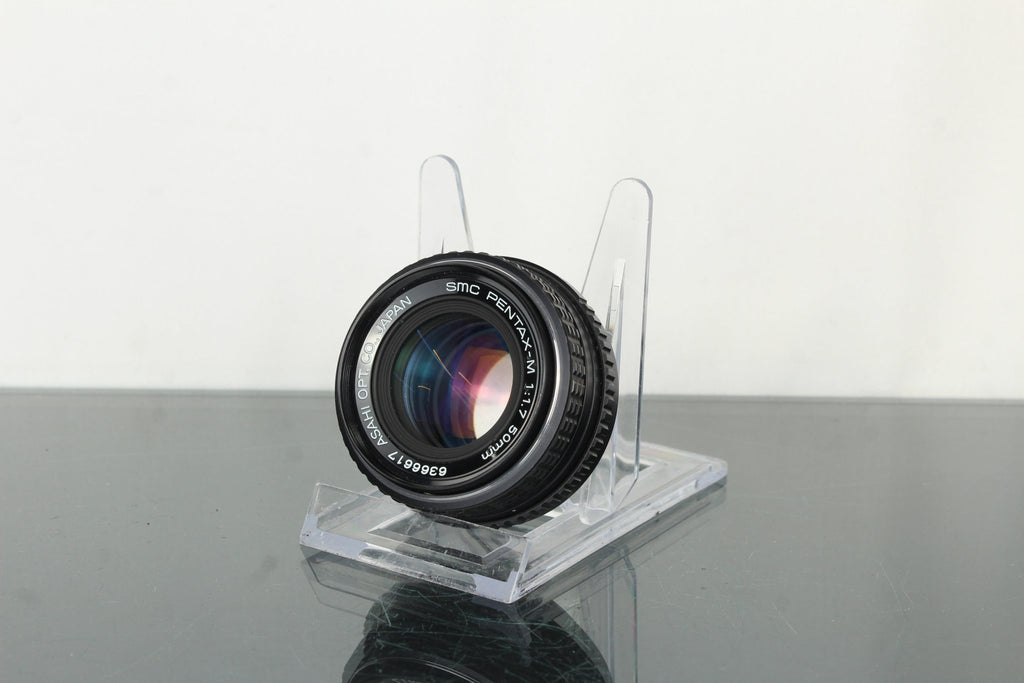 Pentax SMC - M 50mm f/1.7 - Dutch|Thrift