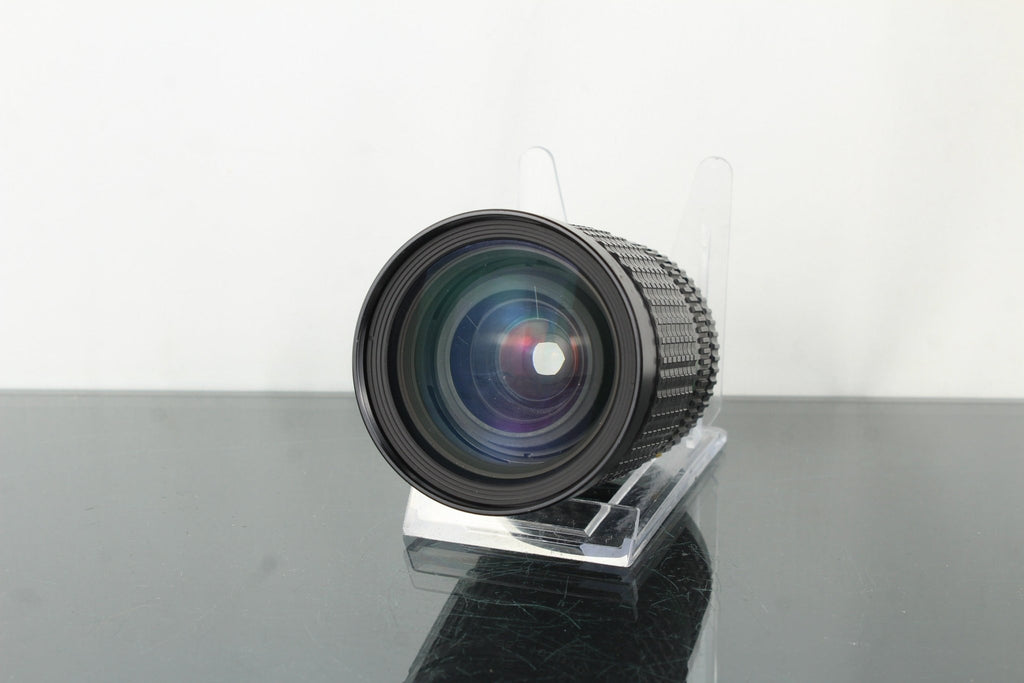 Pentax SMC Pentax - A Zoom 70 - 210mm f/4 - 5.6 Macro - Dutch|Thrift