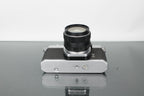 Pentax SP 500 + Super Multi Coated Takumar 28mm f/3.5 - Dutch|Thrift