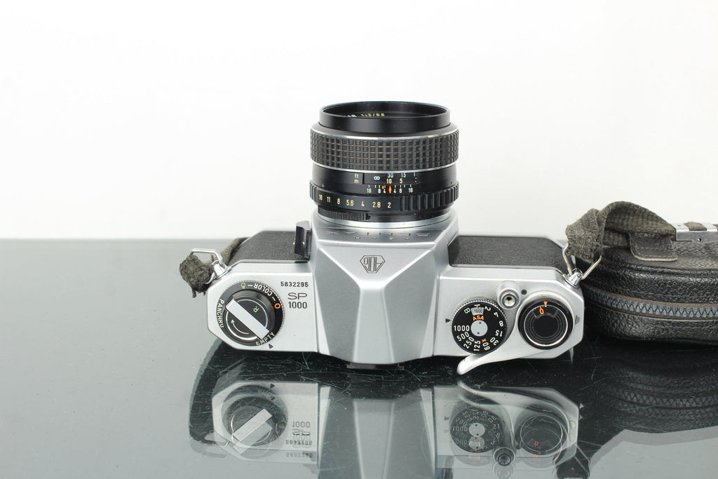 Pentax SP1000 + 55mm f/2 SMC Takumar lens - Dutch|Thrift