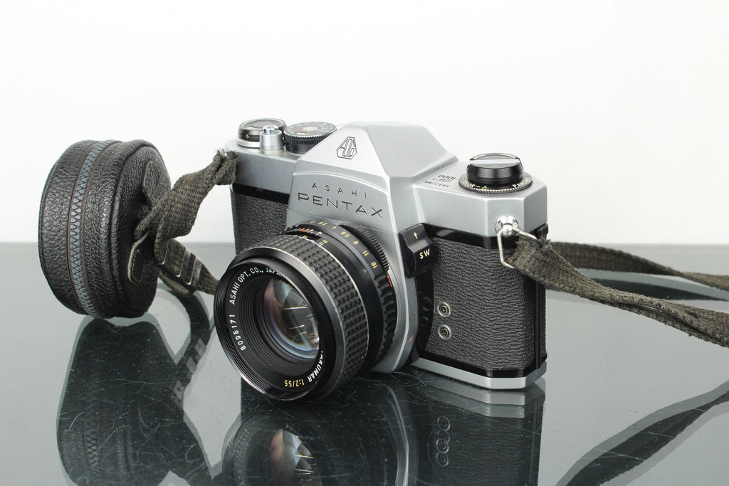 Pentax SP1000 + 55mm f/2 SMC Takumar lens - Dutch|Thrift