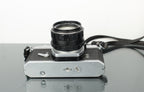 Pentax Spotmatic + 50mm 1.4 Takumar lens (M42 mount) - Dutch|Thrift