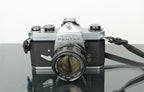 Pentax Spotmatic + 50mm 1.4 Takumar lens (M42 mount) - Dutch|Thrift