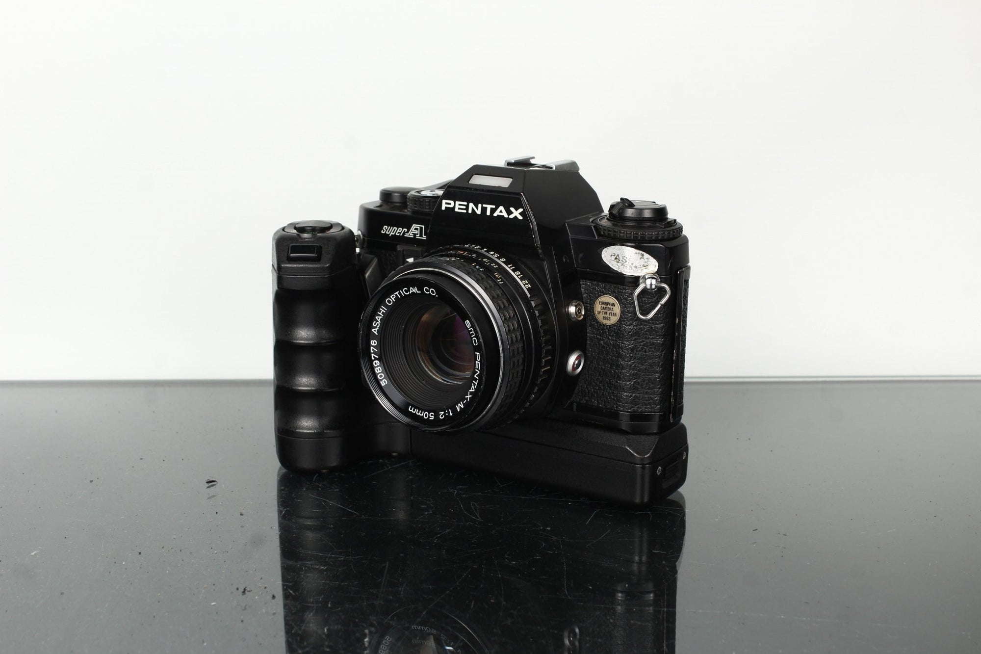 Pentax Super A + SMC Pentax - M 50mm f/2 - Dutch|Thrift