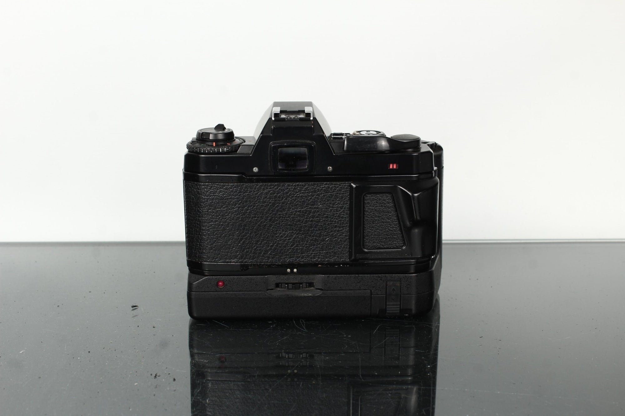 Pentax Super A + SMC Pentax - M 50mm f/2 - Dutch|Thrift