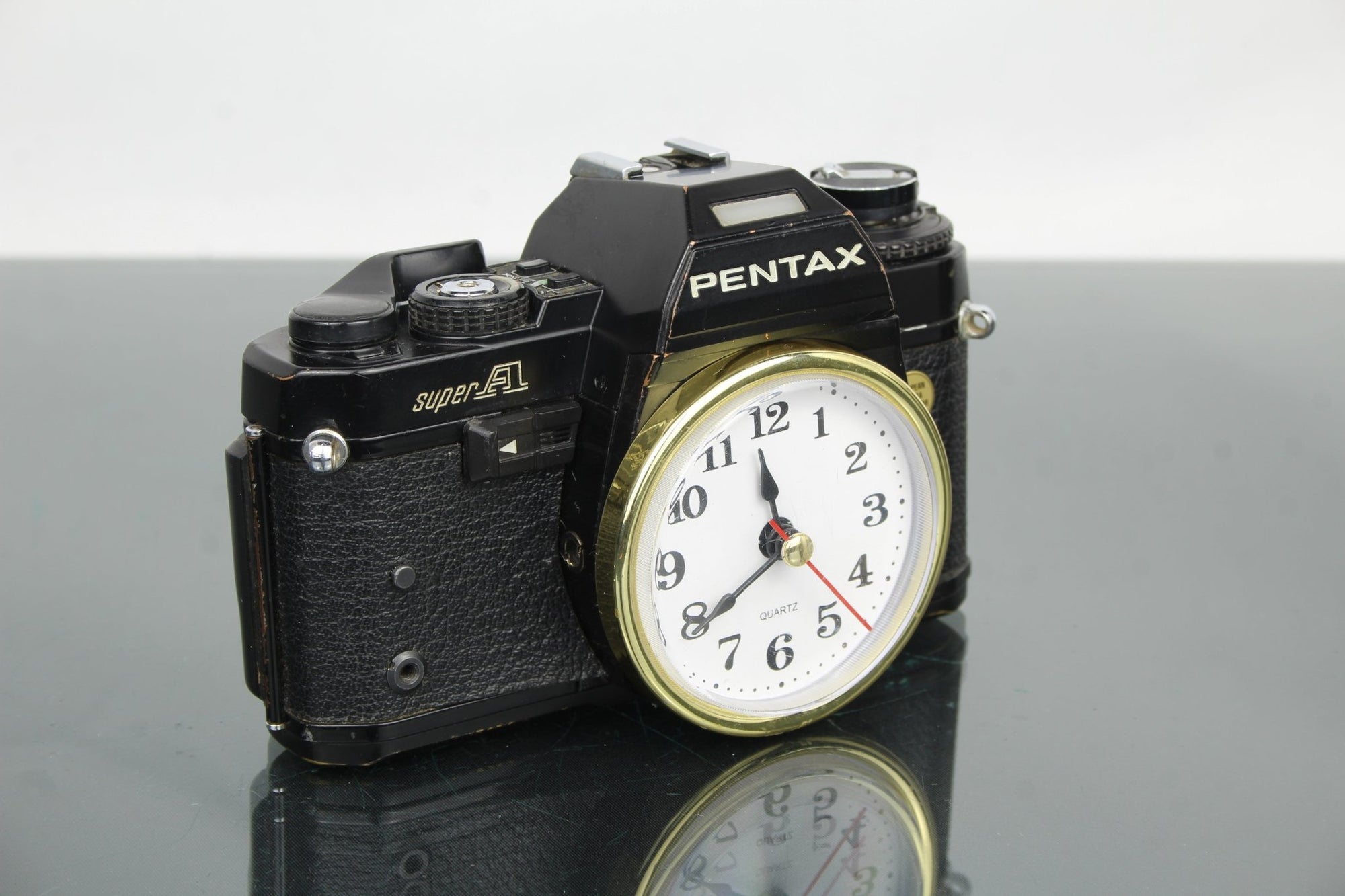 Pentax superA Custom made Clock - Dutch|Thrift