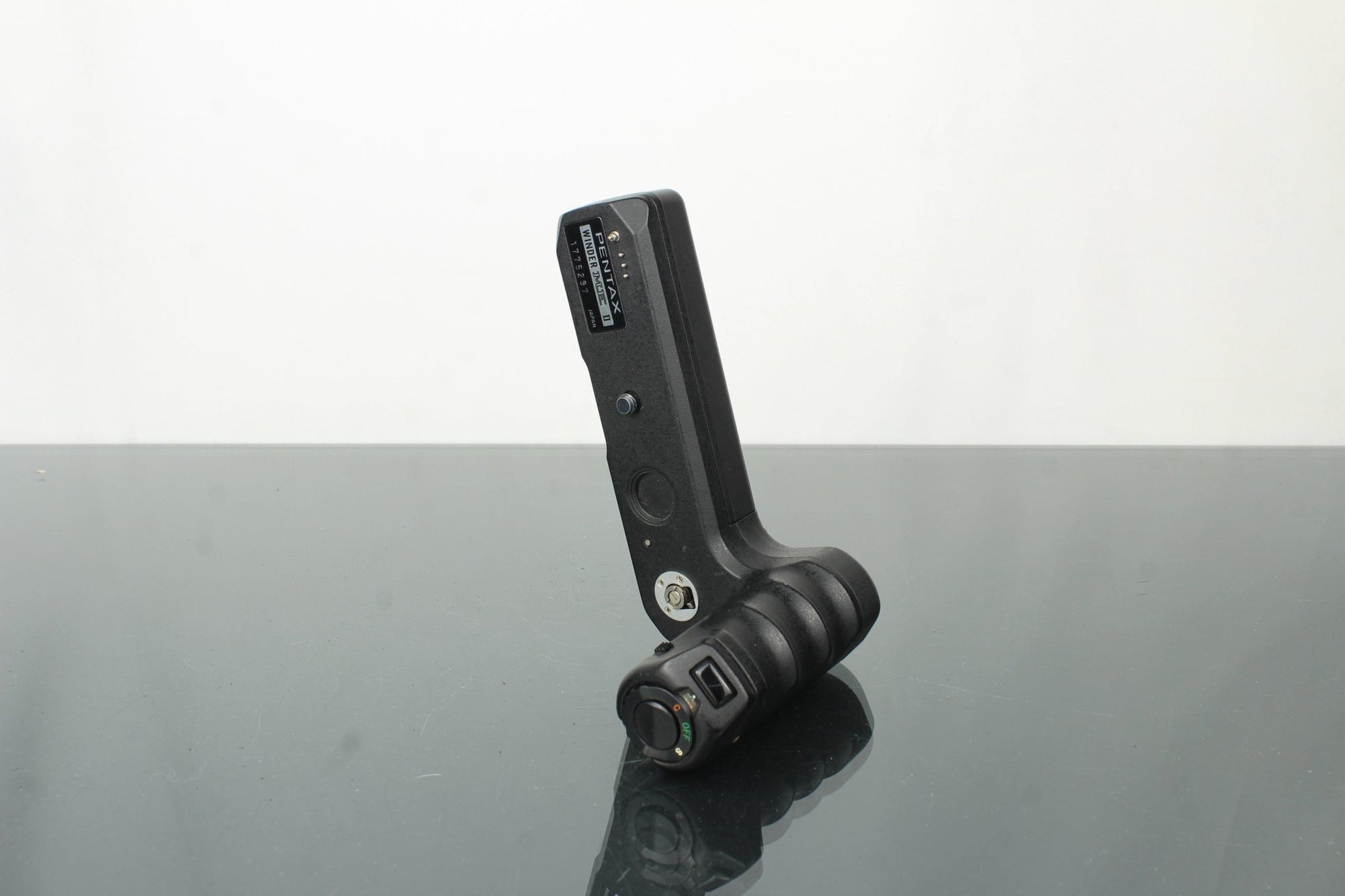 Pentax Winder ME II - Dutch|Thrift