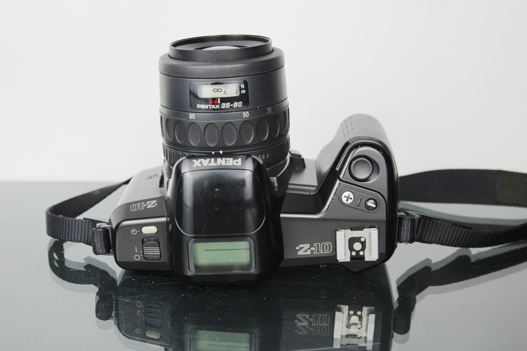 Pentax Z - 10 + Pentax SMC 35 - 80mm 1:4 - 5.6 lens - Dutch|Thrift