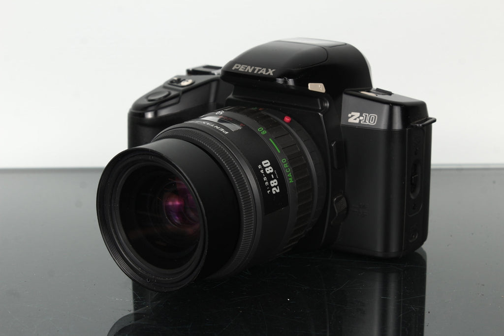Pentax Z - 10 + Pentax X Zoom 1:3.5 - 4.5 28 - 80mm - Dutch|Thrift