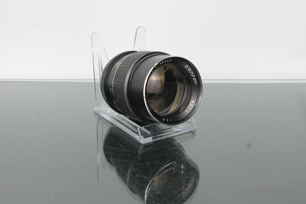 Pentor 135mm f/2.8 - Dutch|Thrift