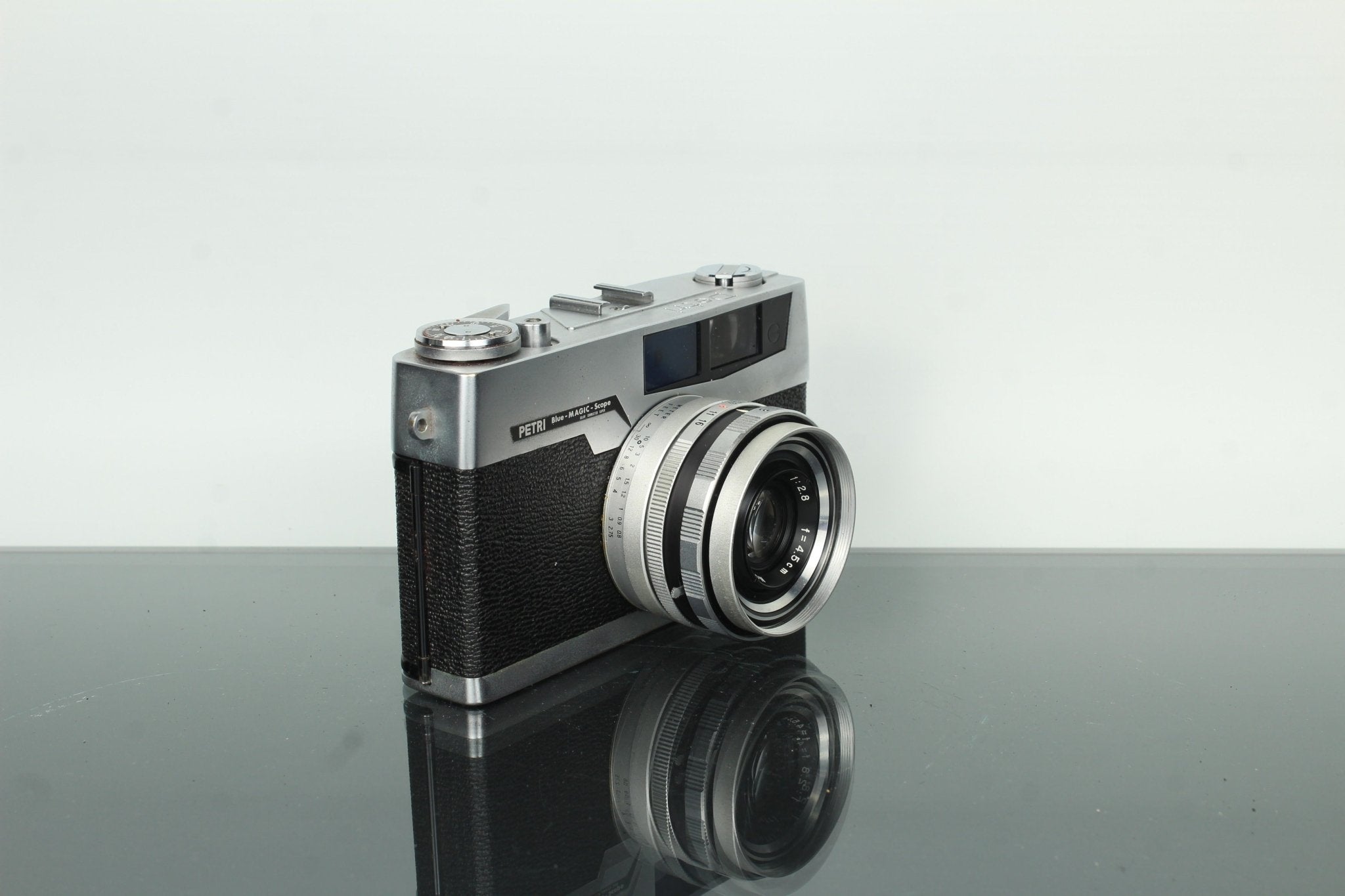 Petri Color 35 Semi-MAGIC Super 45mm f/2.8 Film Camera – Dutch|Thrift