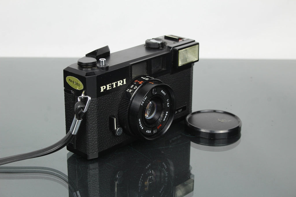 Petri Flash 7EF - Dutch|Thrift