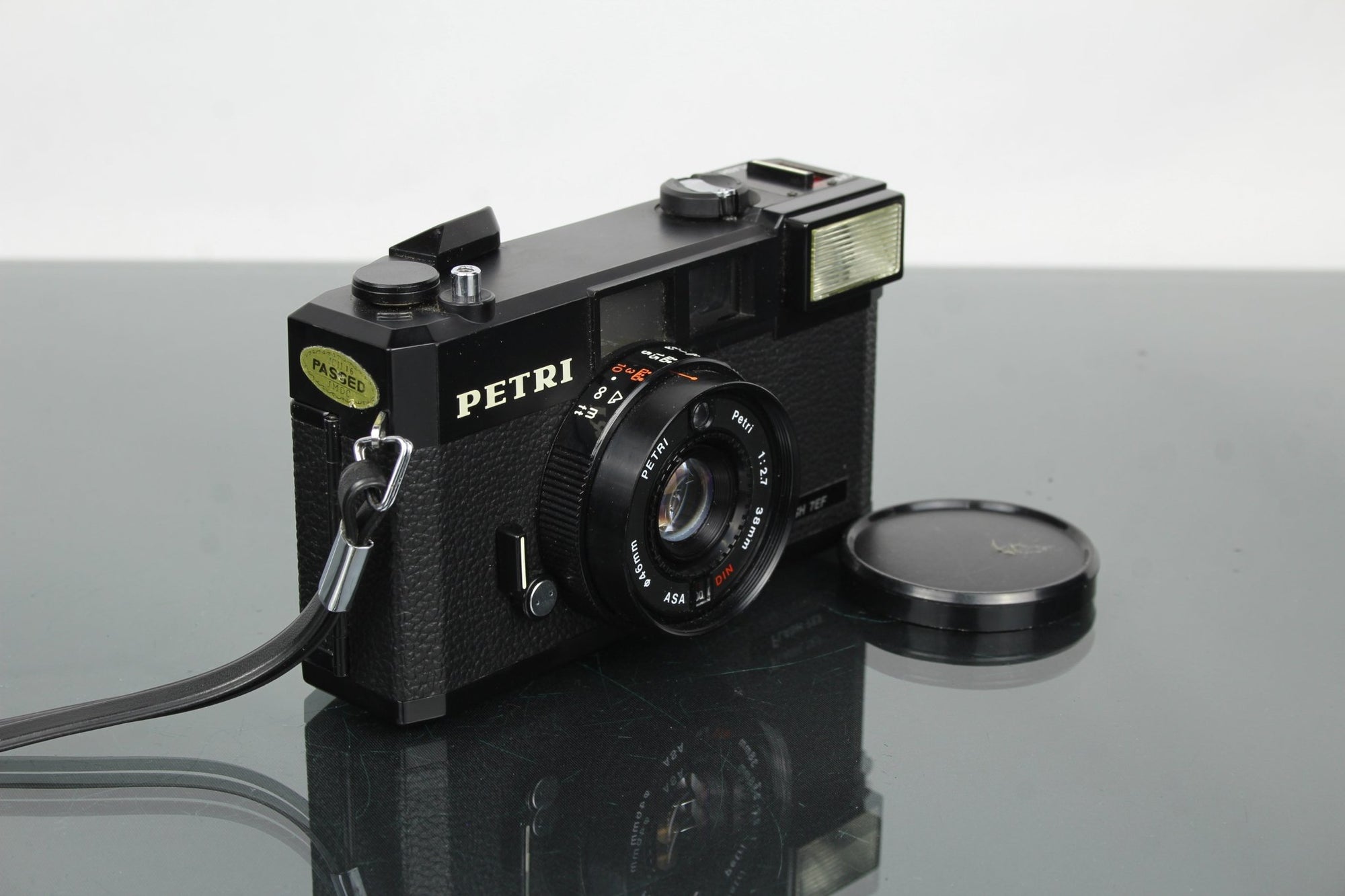 Petri Flash 7EF - Dutch|Thrift