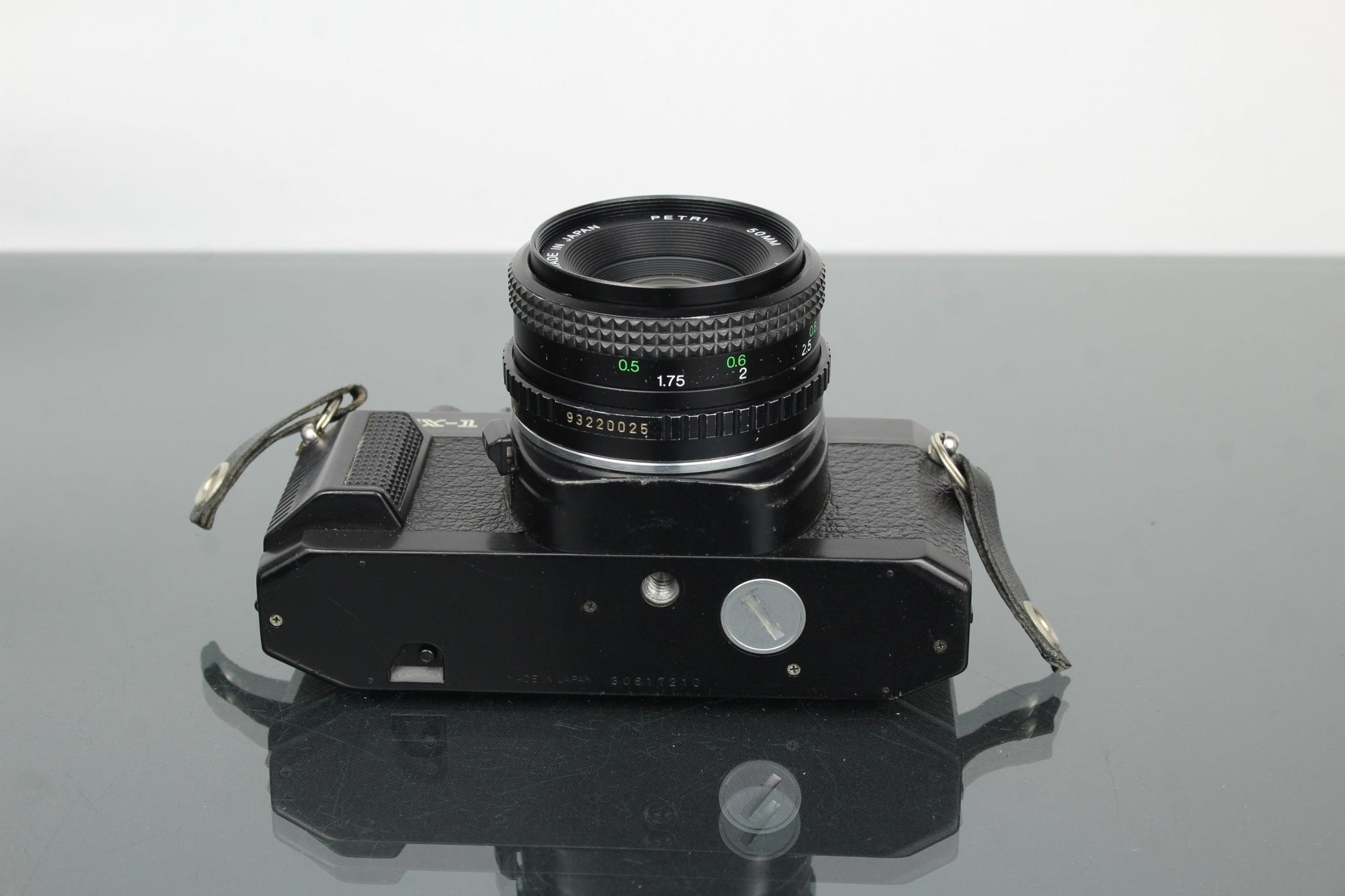 Petri GX - 1 + Petri 50mm 1:2 - Dutch|Thrift