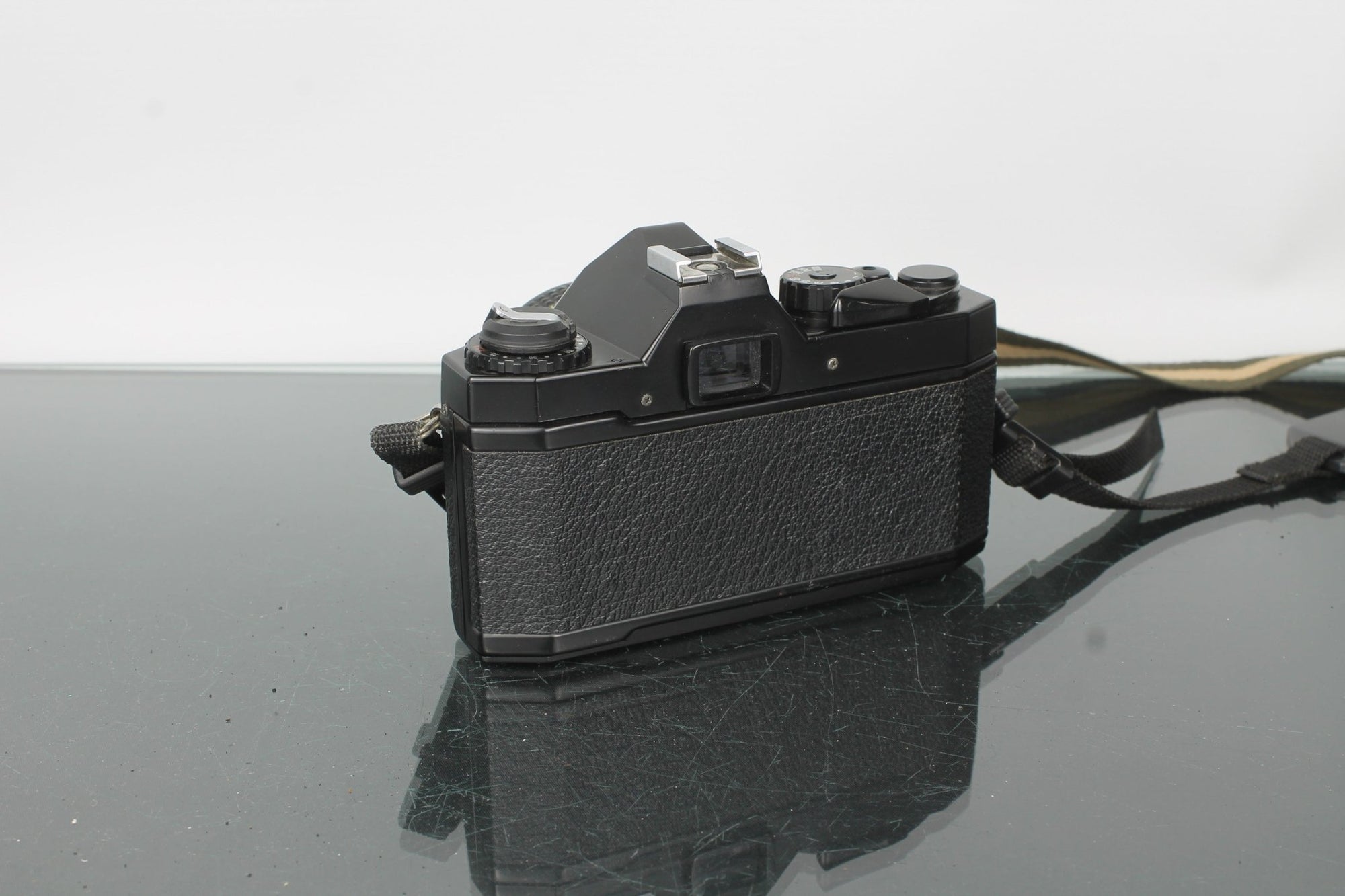 Petri GX - 1 + Rikenon 50mm f/2 - Dutch|Thrift