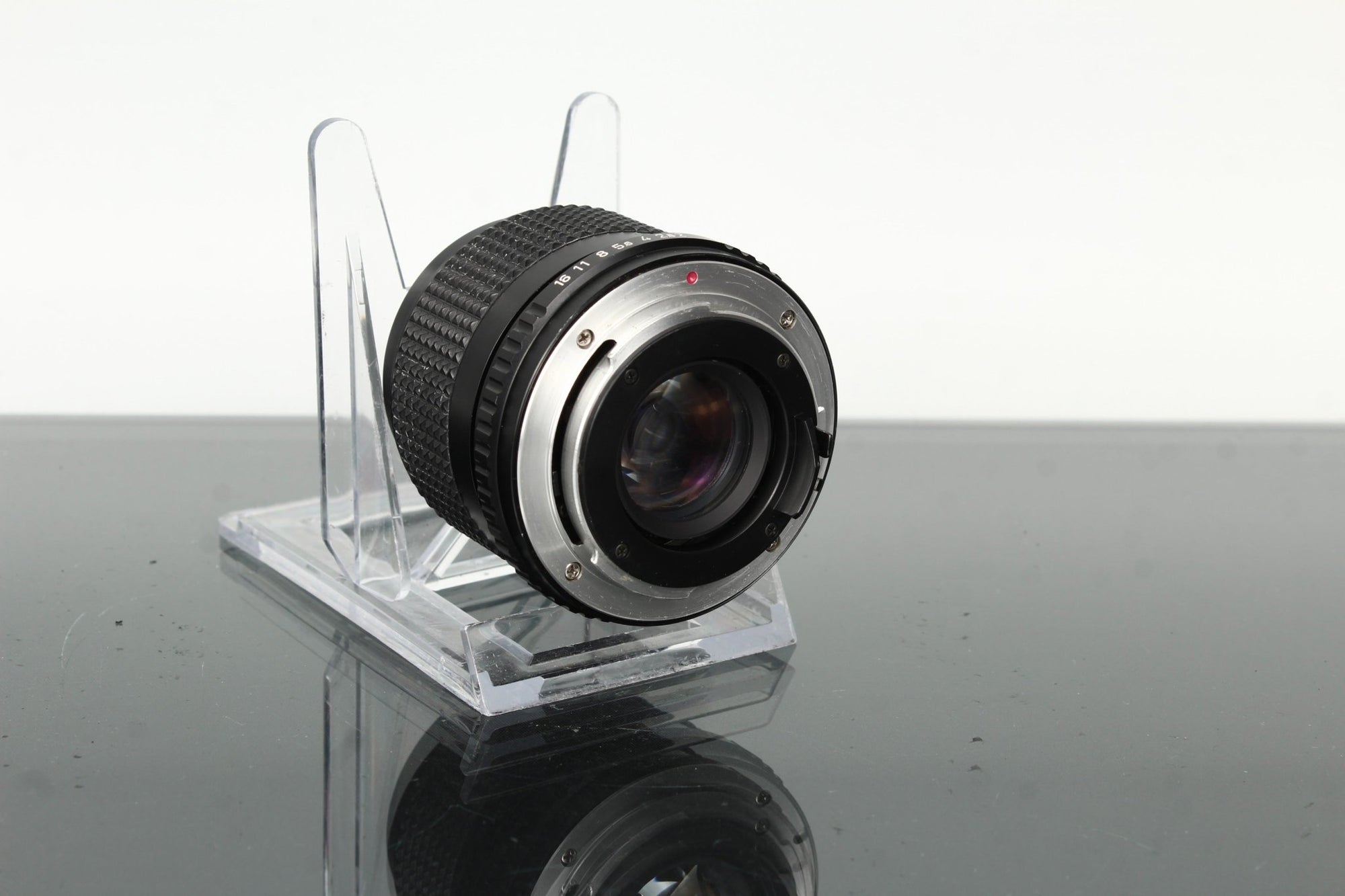 Petri MC 28mm f/2 - Dutch|Thrift