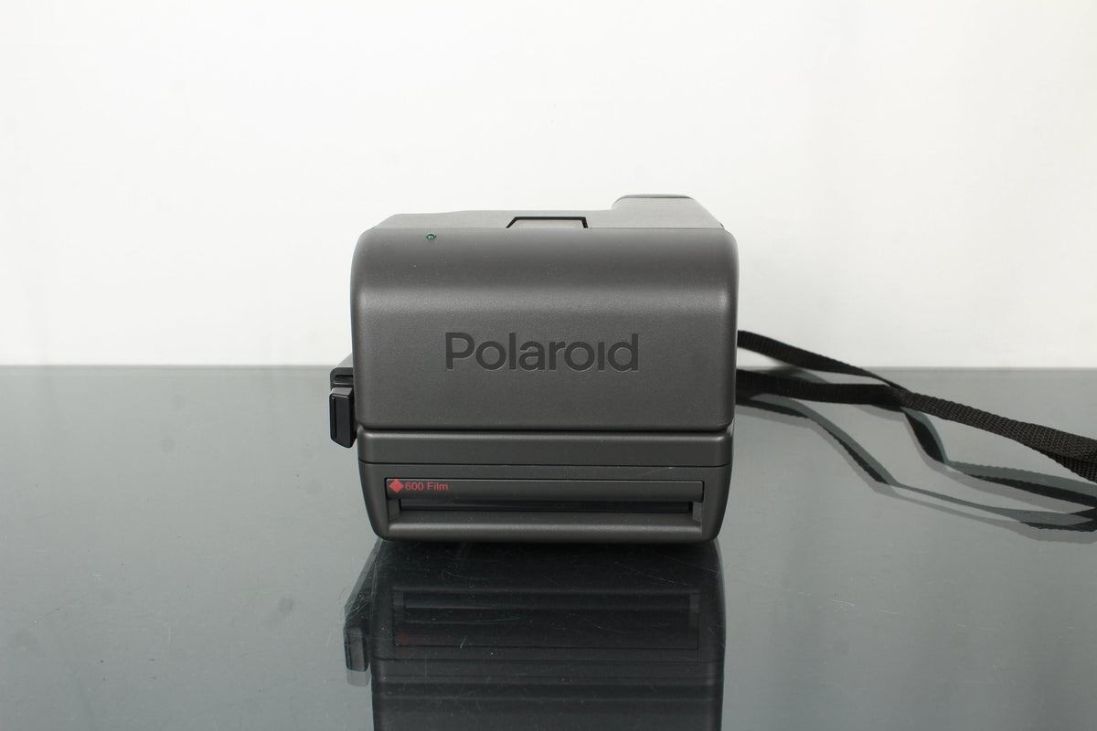 Polaroid 636 Close Up Camera - Dutch|Thrift