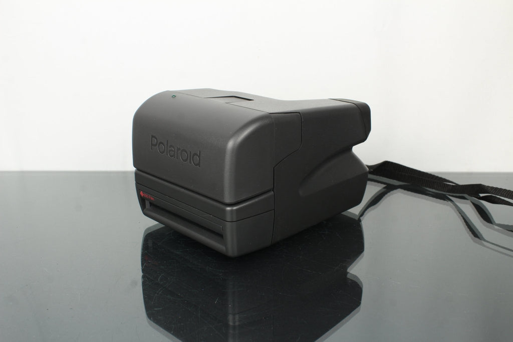 Polaroid 636 Close Up Camera - Dutch|Thrift