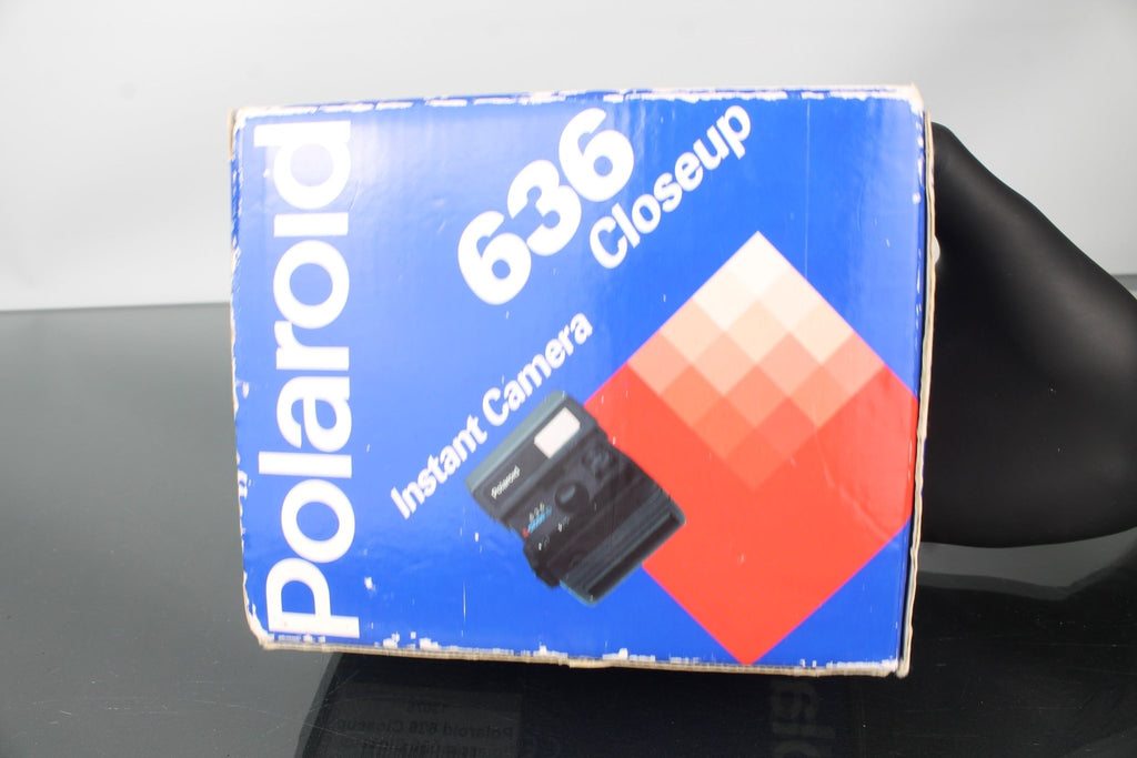 Polaroid 636 Closeup - Dutch|Thrift
