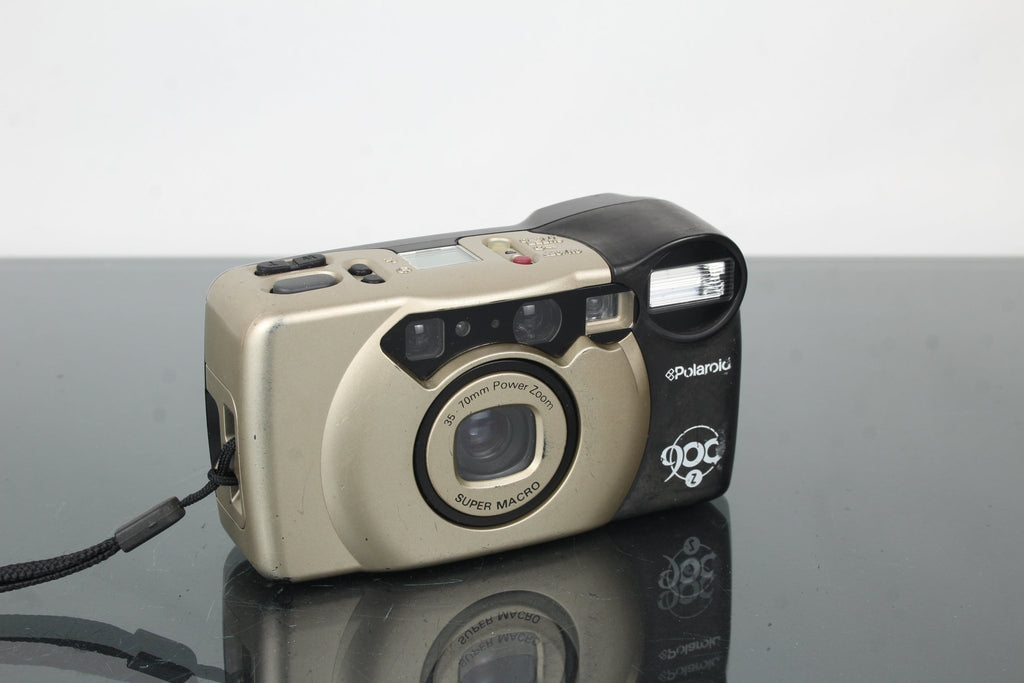 Polaroid 900 Z - Dutch|Thrift