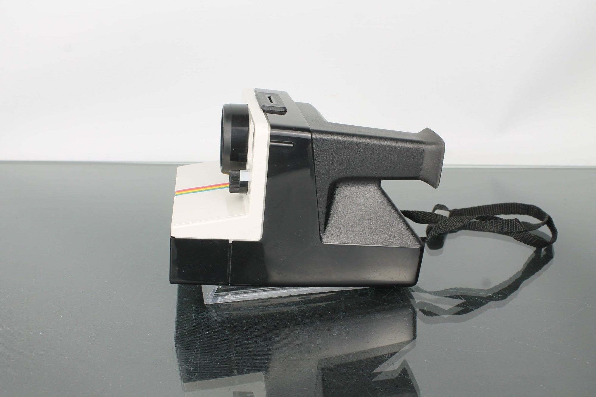 Polaroid Land Camera 1000 - Dutch|Thrift