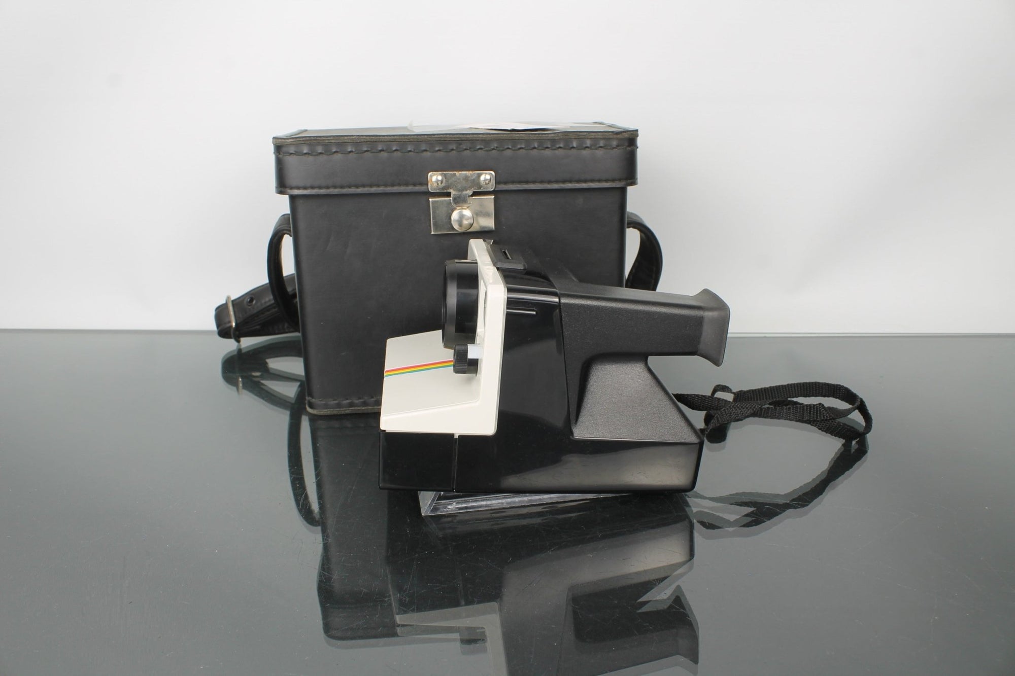 Polaroid Land Camera 1000 - Dutch|Thrift
