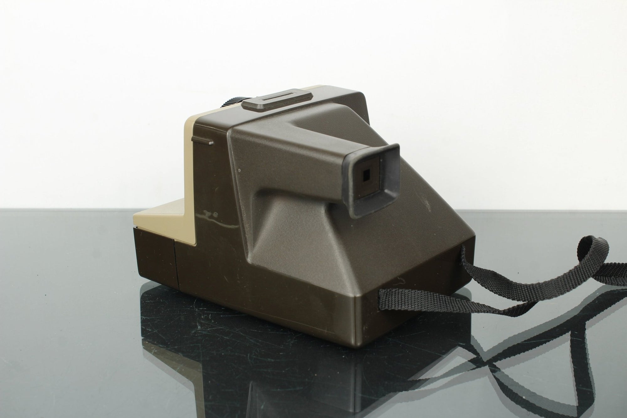 Polaroid Land Camera 1500 - Dutch|Thrift