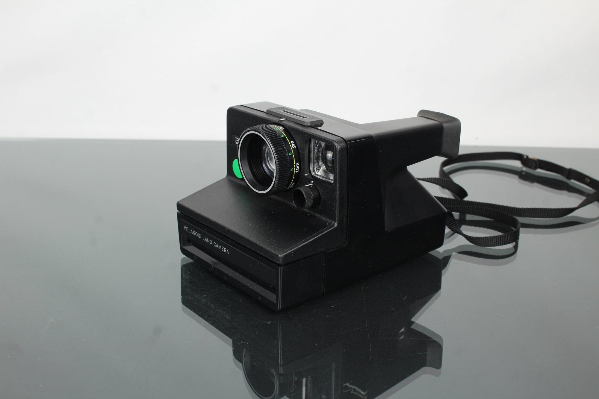 Polaroid Land Camera 2000 - Dutch|Thrift