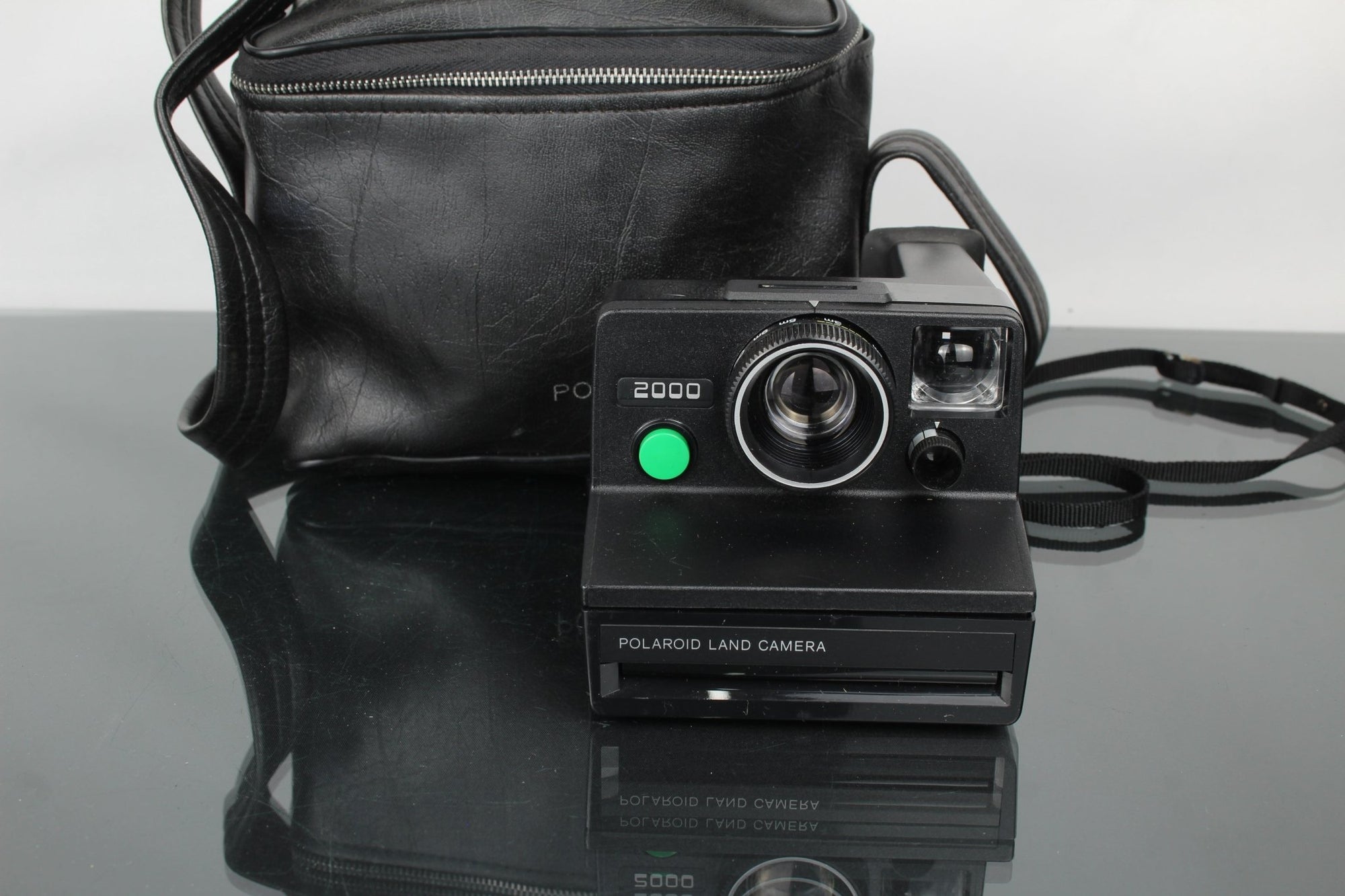Polaroid Land Camera 2000 - Dutch|Thrift