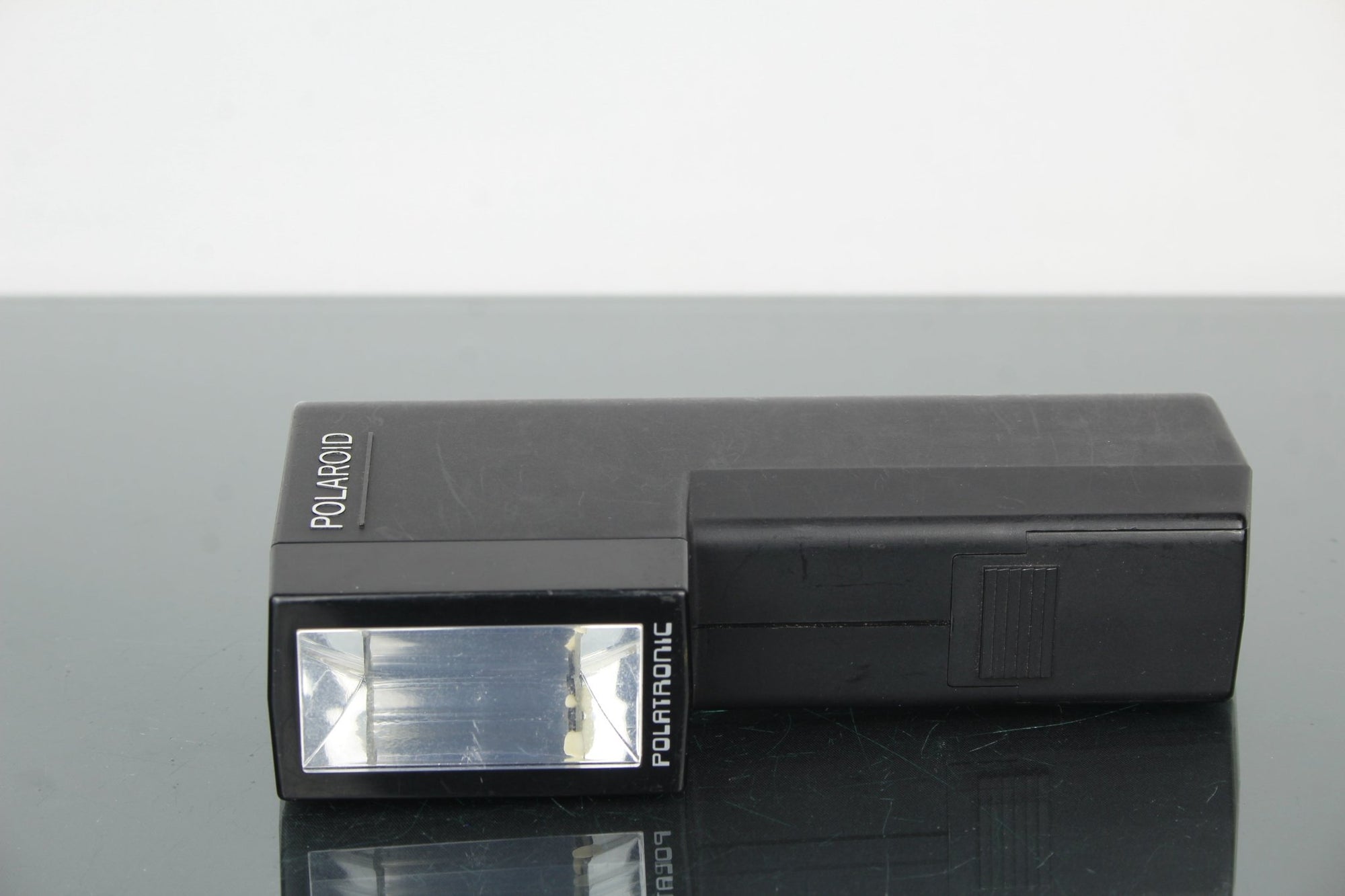 Polaroid Polatronic 8400 - Dutch|Thrift