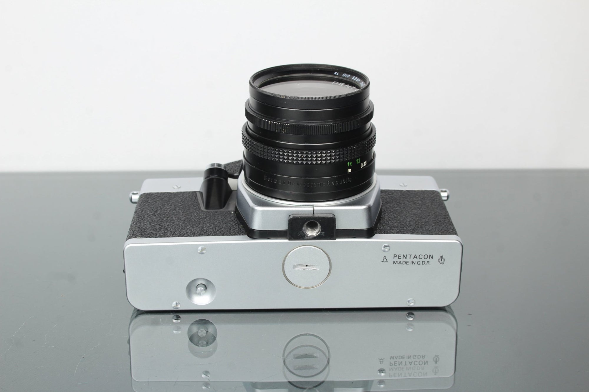 Practica Super TL 2 + 30mm 3.5 lens - Dutch|Thrift