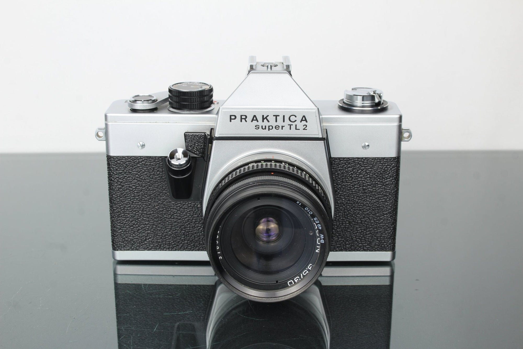 Practica Super TL 2 + 30mm 3.5 lens - Dutch|Thrift