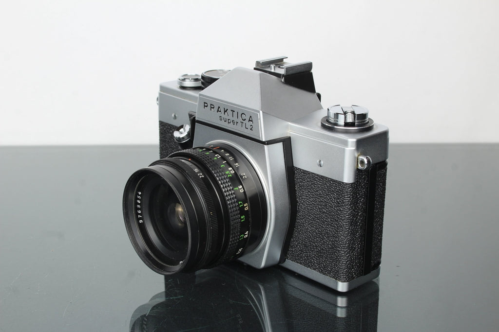 Practica Super TL 2 + 30mm 3.5 lens - Dutch|Thrift