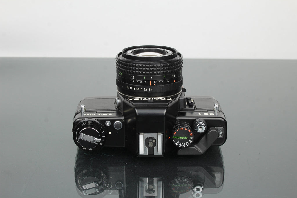 Praktica BC 1 + Prakticar 50mm 1.8 lens - Dutch|Thrift