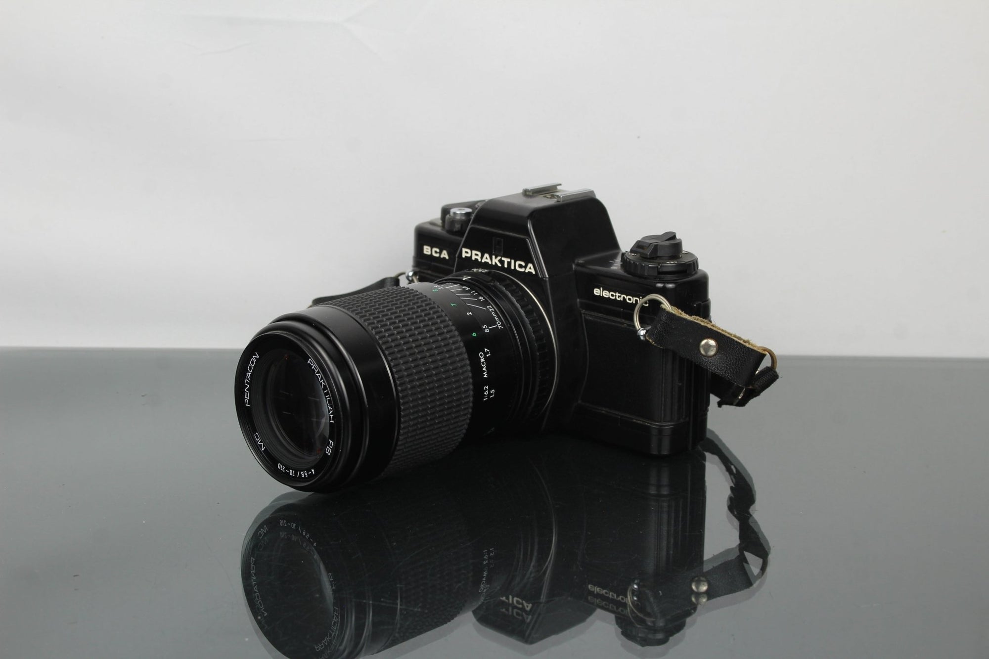 Praktica BCA + MC Pentacon Practicar PB 4 - 5.6 / 70 - 210 mm - Dutch|Thrift