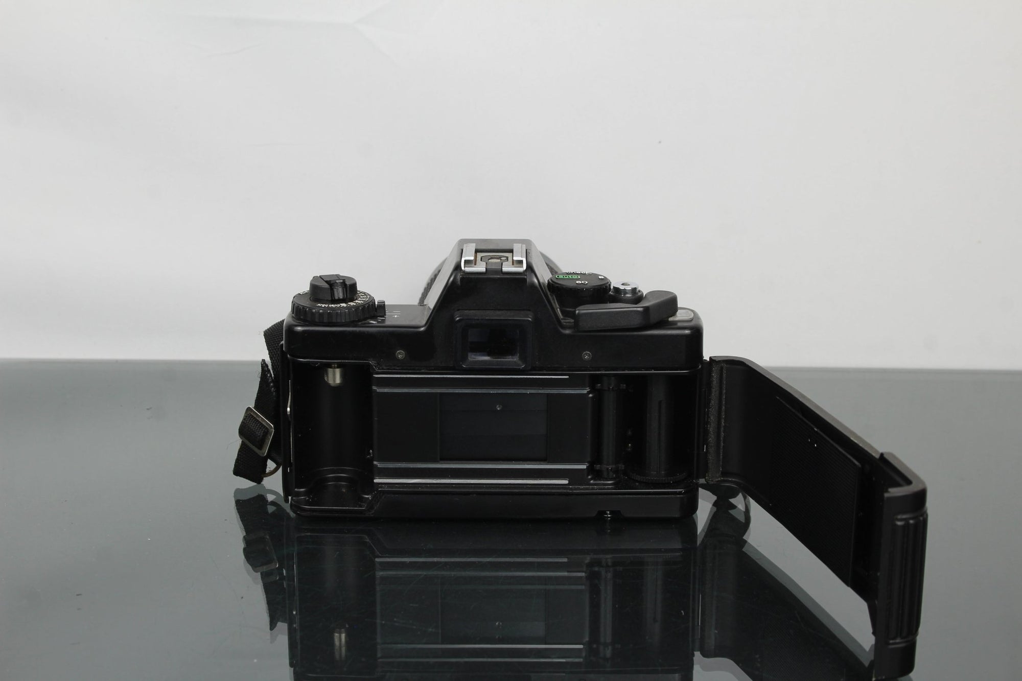 Praktica BCA + MC Pentacon Practicar PB 4 - 5.6 / 70 - 210 mm - Dutch|Thrift