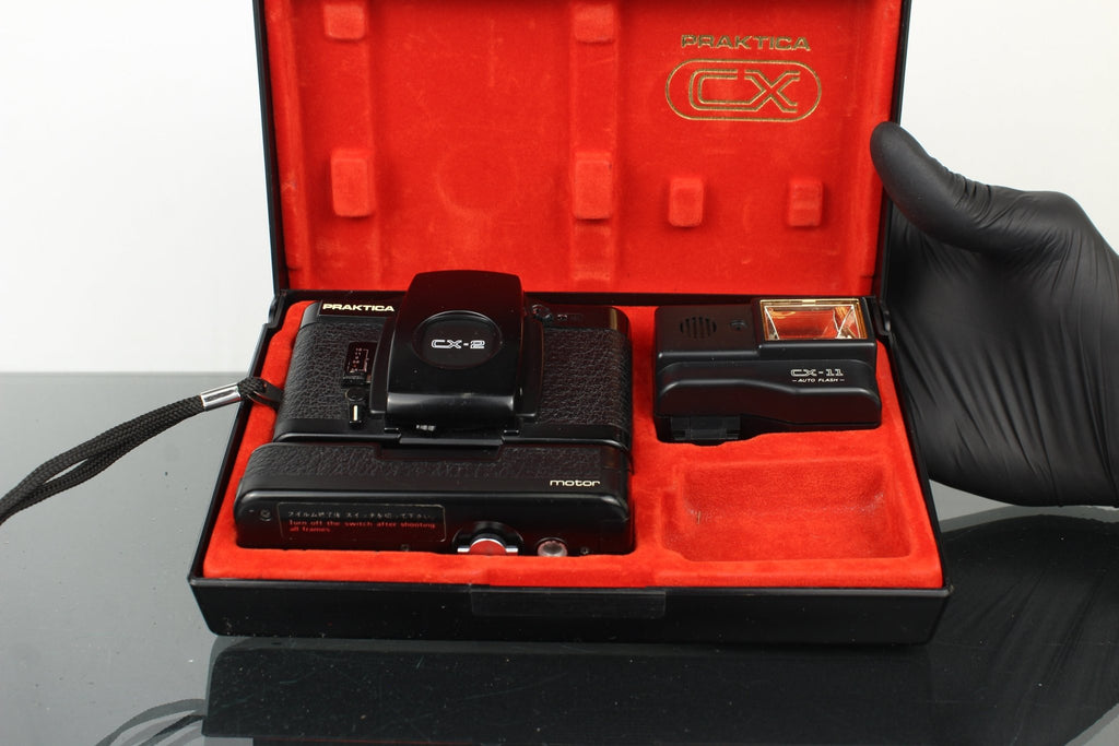 Praktica CX - 2 + CX - 11 autoflash + Praktica CX - W - Dutch|Thrift