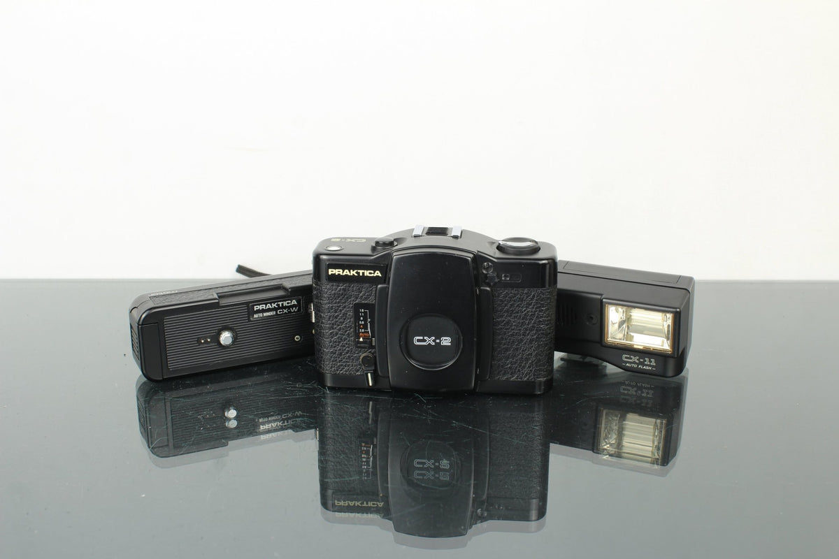 Praktica CX - 2 + CX - 11 autoflash + Praktica CX - W - Dutch|Thrift