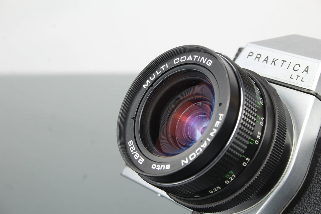 Praktica LTL + Pentacon 29mm f/2.8 lens - Dutch|Thrift