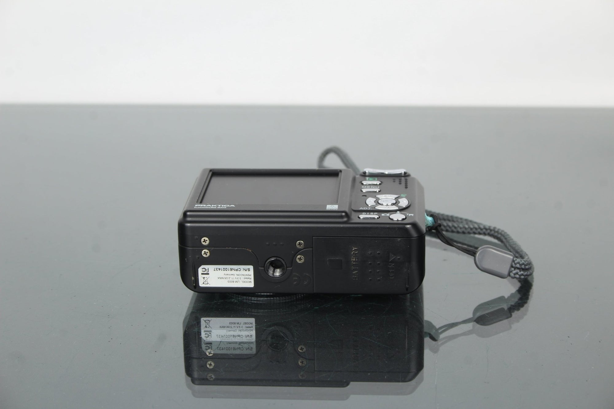 Praktica Luxmedia 8003 - Dutch|Thrift