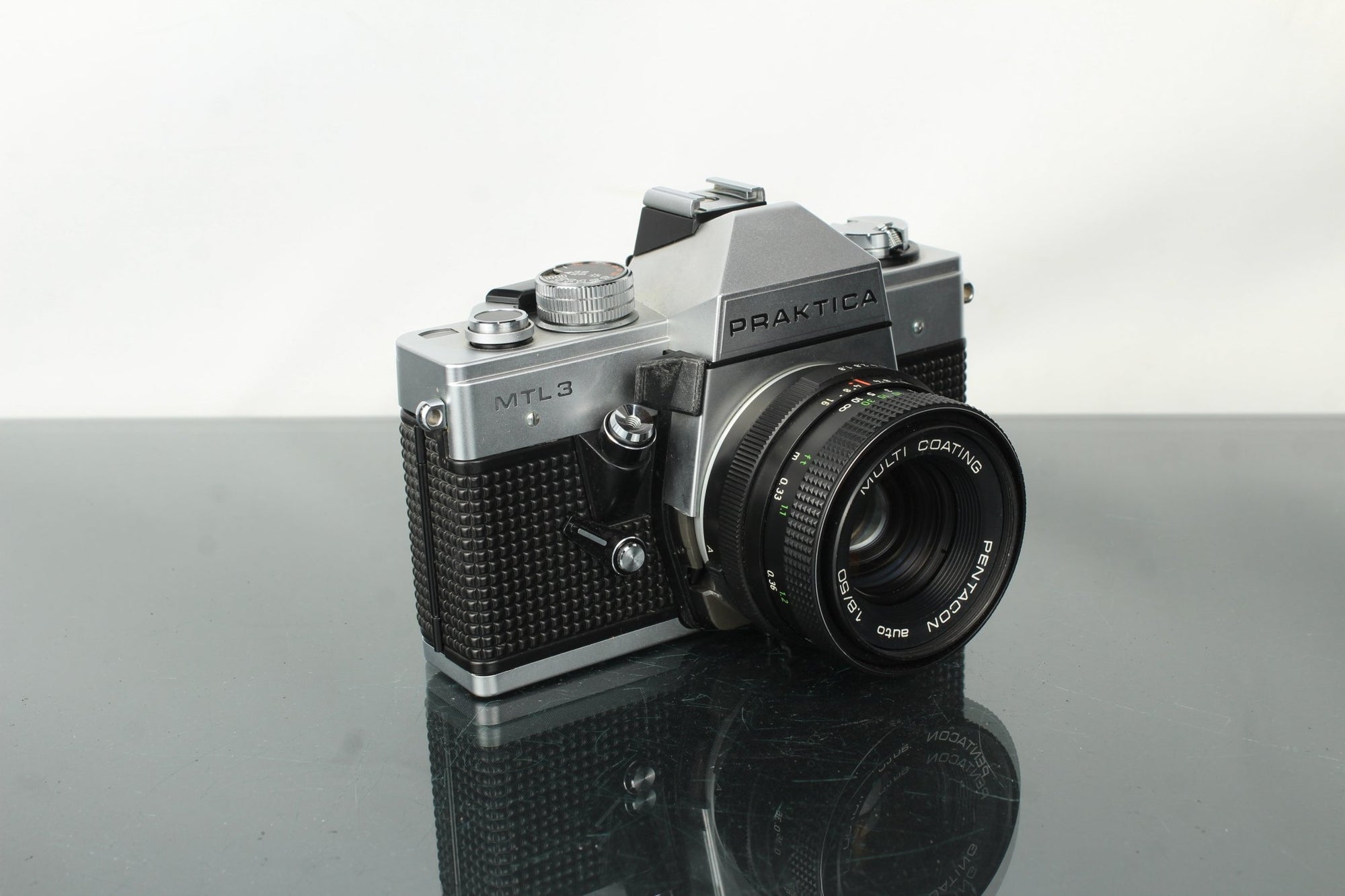 Praktica MTL3 + Pentacon Auto 1.8/50 Multi Coating lens - Dutch|Thrift