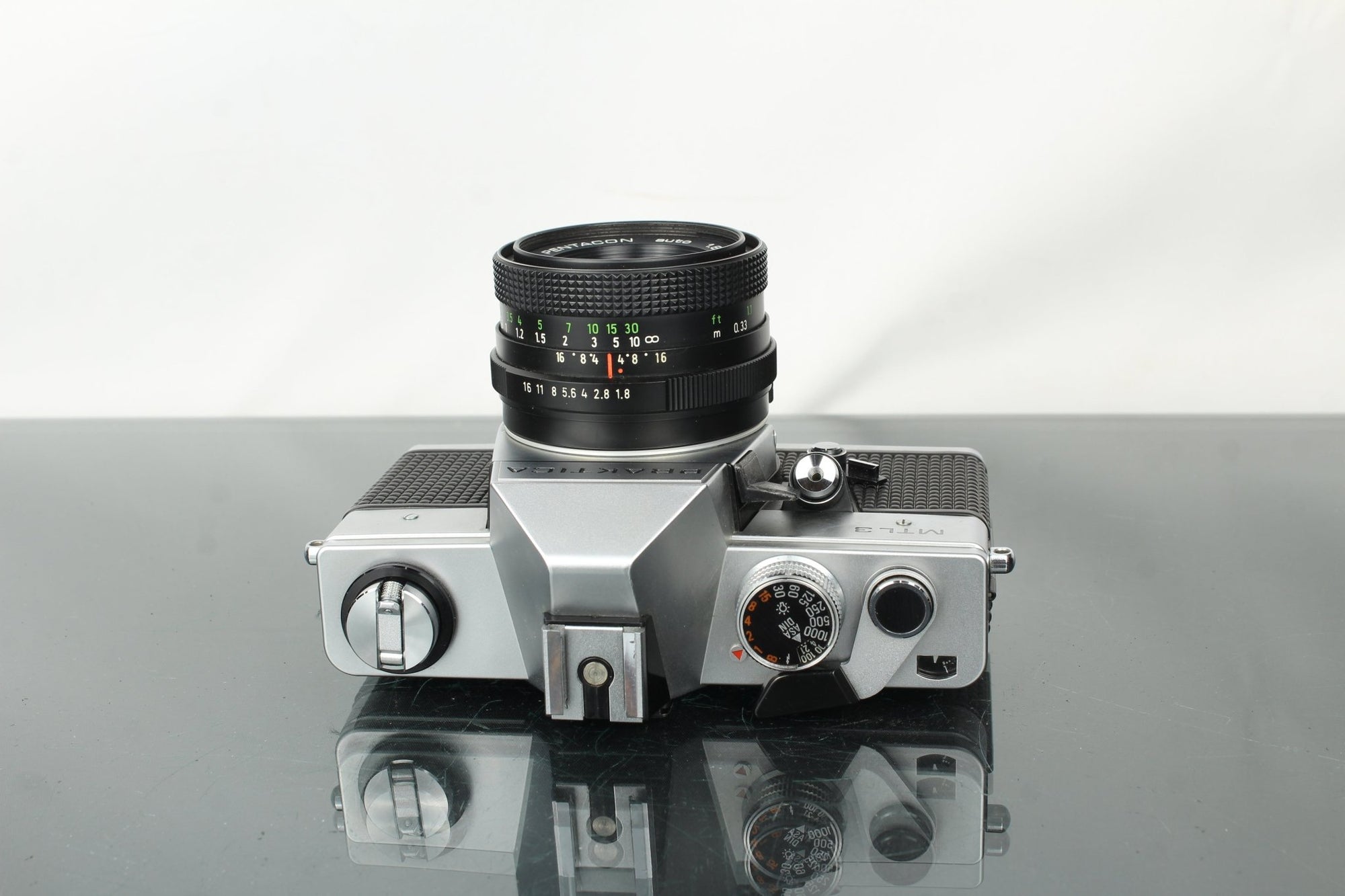 Praktica MTL3 + Pentacon Auto 1.8/50 Multi Coating lens - Dutch|Thrift