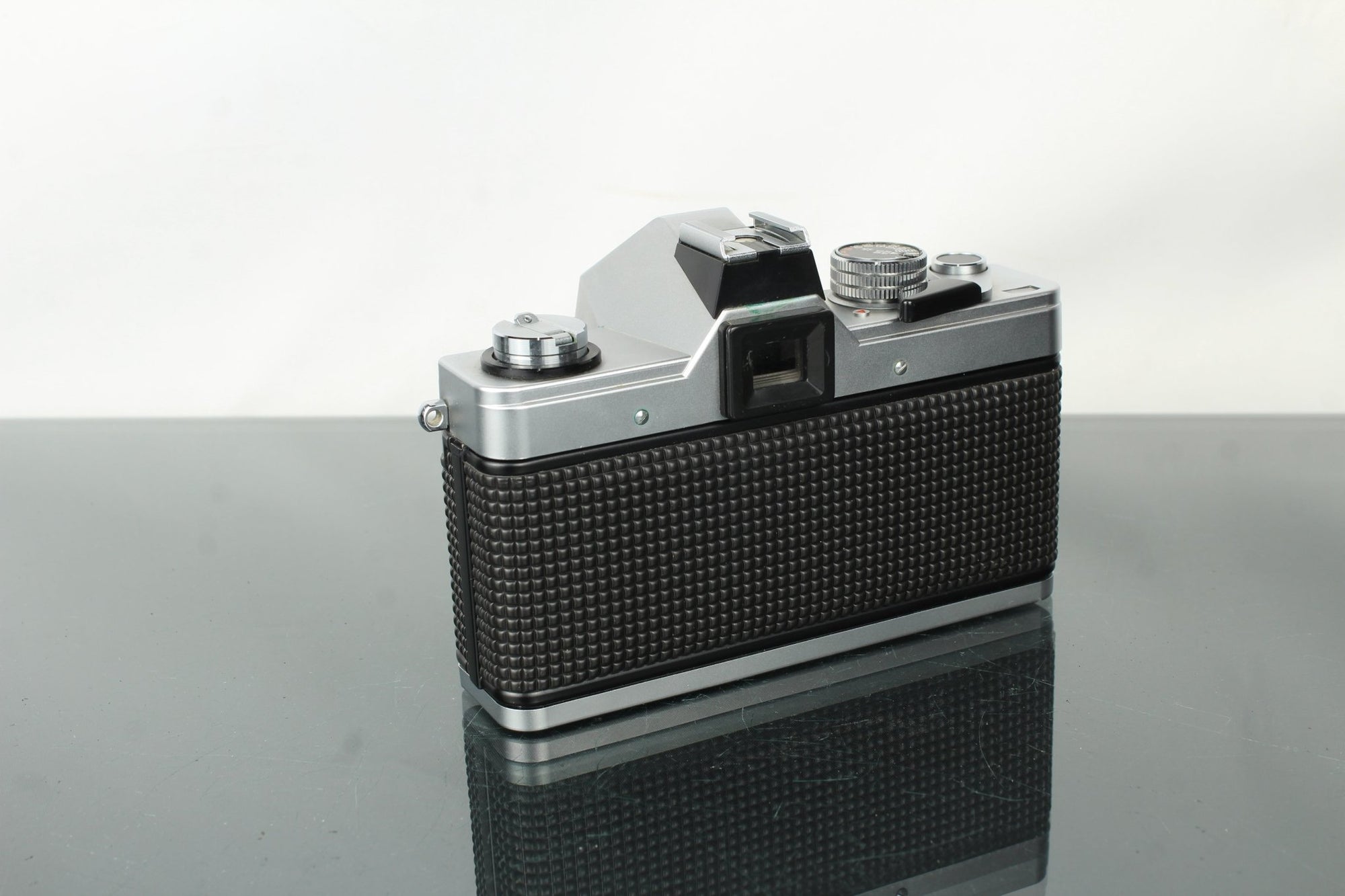 Praktica MTL3 + Pentacon Auto 1.8/50 Multi Coating lens - Dutch|Thrift