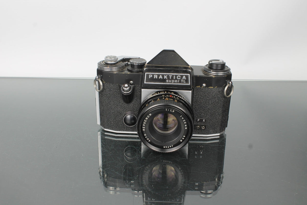 Praktica Super TL + Auto Revuenon 1:1.9 f=50mm 49 - Dutch|Thrift