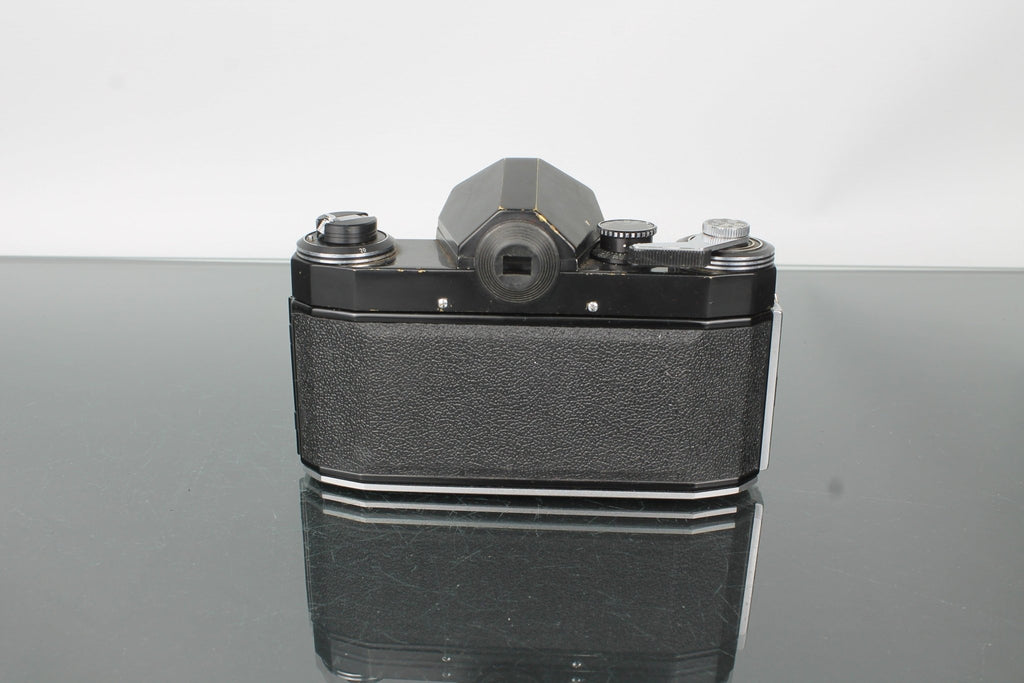 Praktica Super TL + Auto Revuenon 1:1.9 f=50mm 49 - Dutch|Thrift