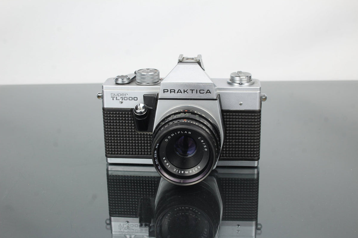 Praktica TL 1000 + 50mm f/1.8 M42 lens - Dutch|Thrift