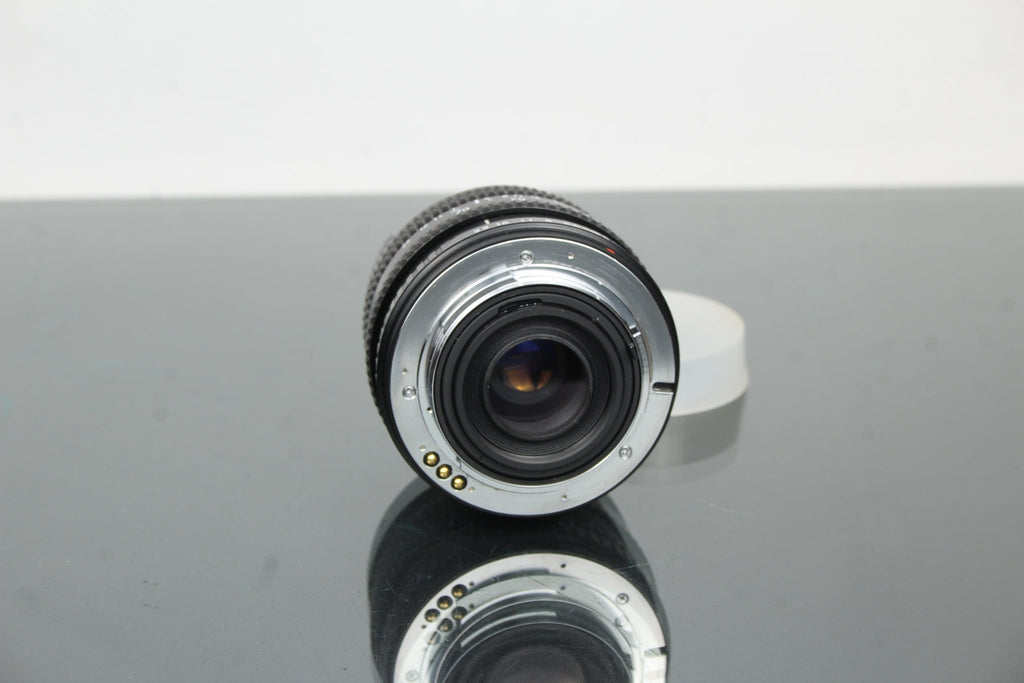 Prakticar PB 3.5 - 4.5 / 35 - 70 MC Pentacon Mount - Dutch|Thrift