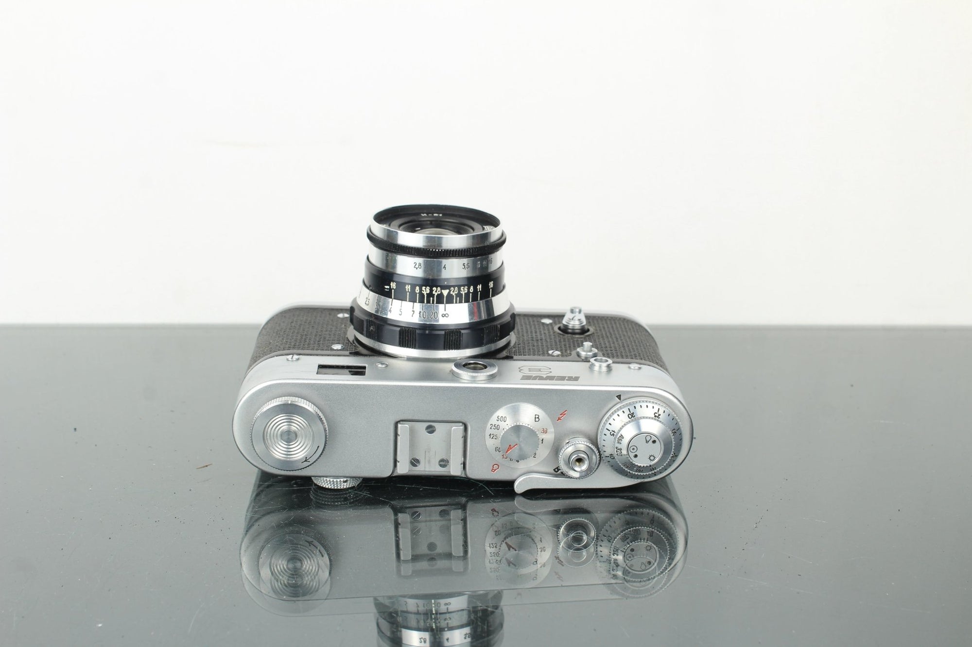 Revue 3 + 50mm Revue lens - Dutch|Thrift