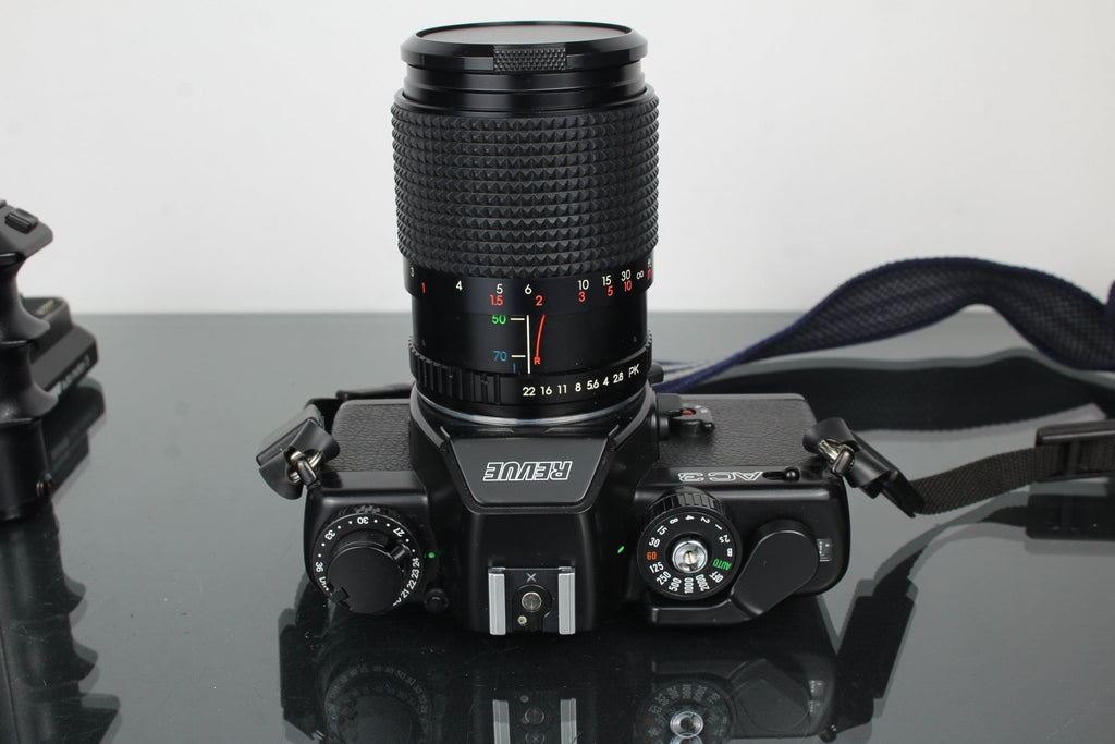 Revue AC3 + Revuenon 35 - 70mm 1:2.8 - 3.8 lens - Dutch|Thrift